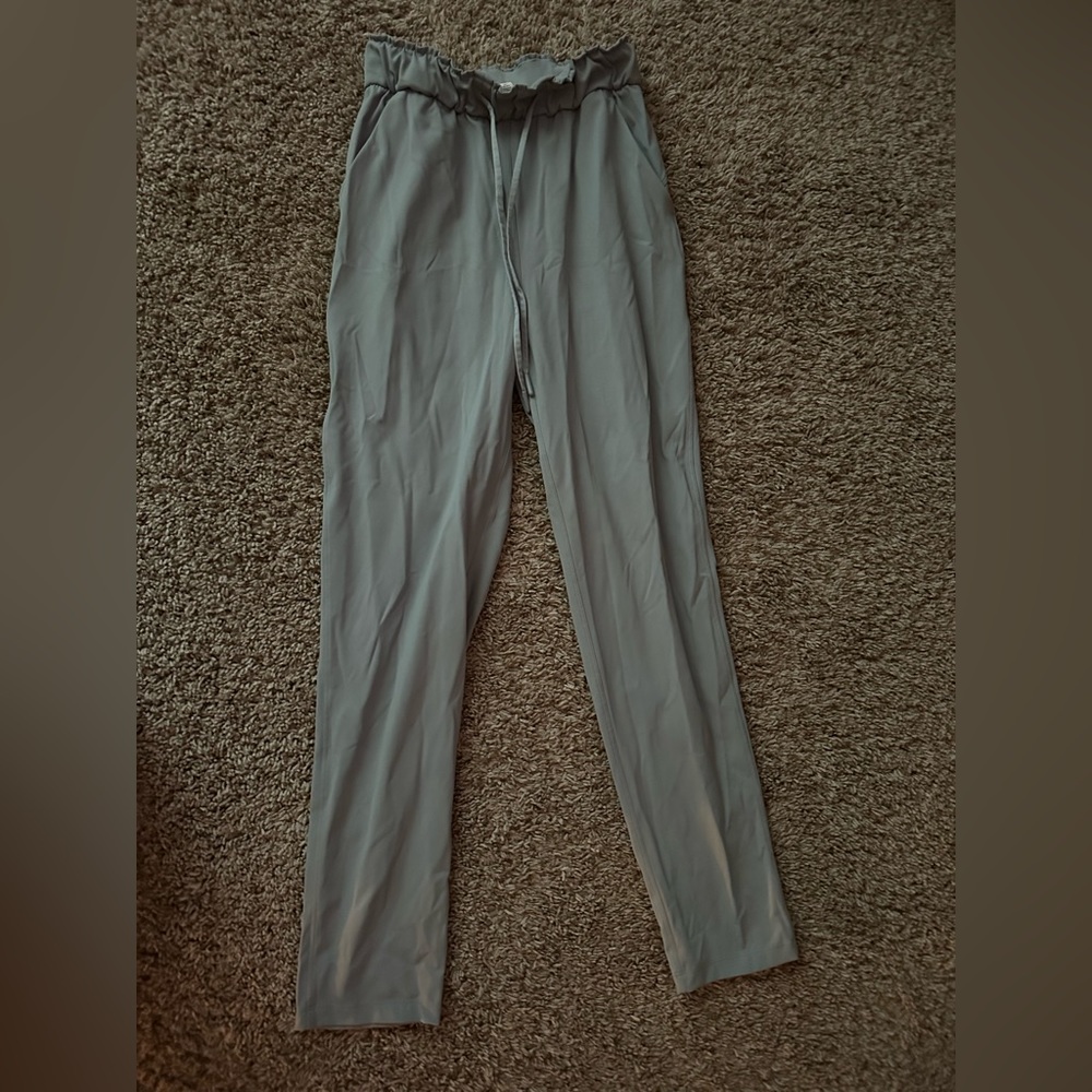 Lululemon straight leg pants